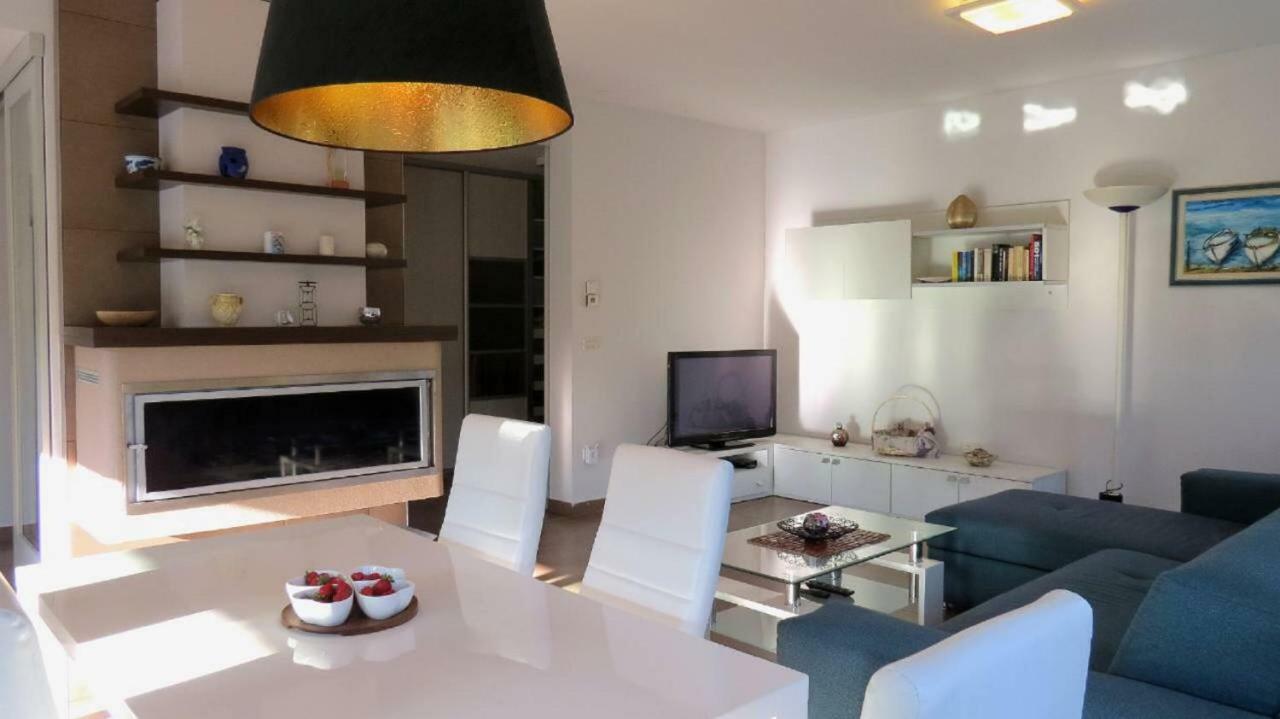 House Mia Daire Ližnjan Dış mekan fotoğraf